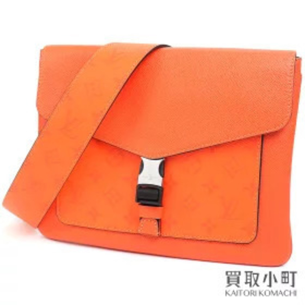 Louis Vuitton Flap Messenger Monogram Taigarama Volcano Orange Shoulder Bag